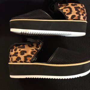 Animal Print Flatform Mesh Sandals